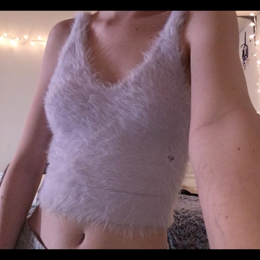 Fluffy furry violet cropped tank top
